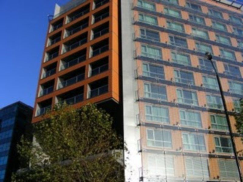 Plaza On The River Club&residencia Apartahotel