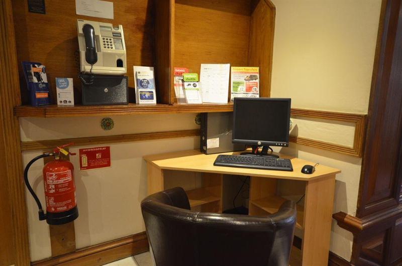 Western Burns Kensington Hotel 3*