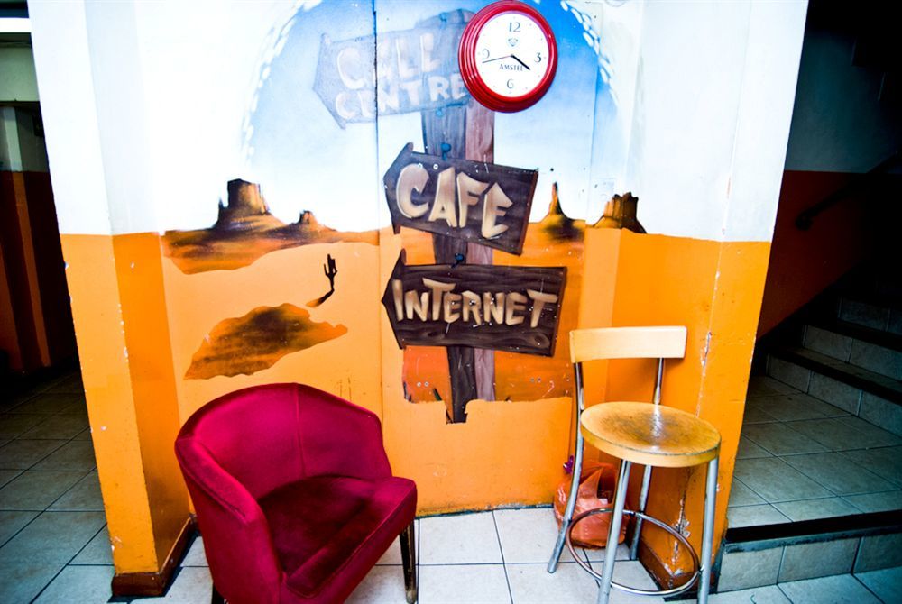 Kensal Backpackers Hostel *