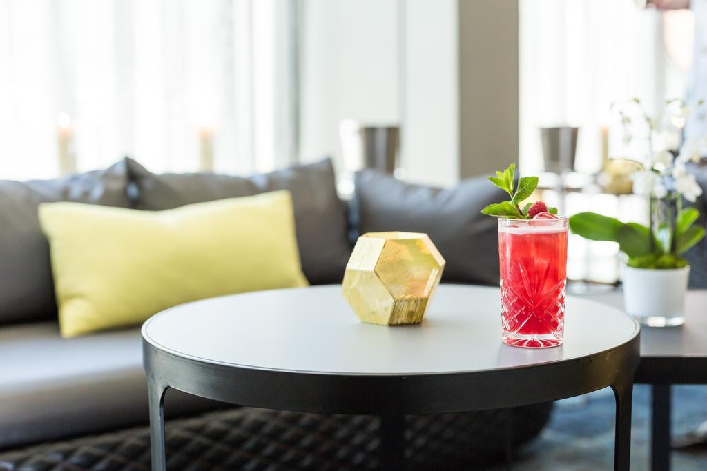 Park Plaza London, Park Royal