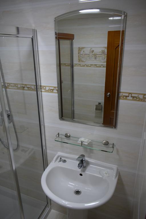 Hotel Leigham Court 2*