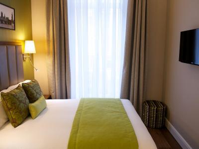 The Belgrave Hotel Londen