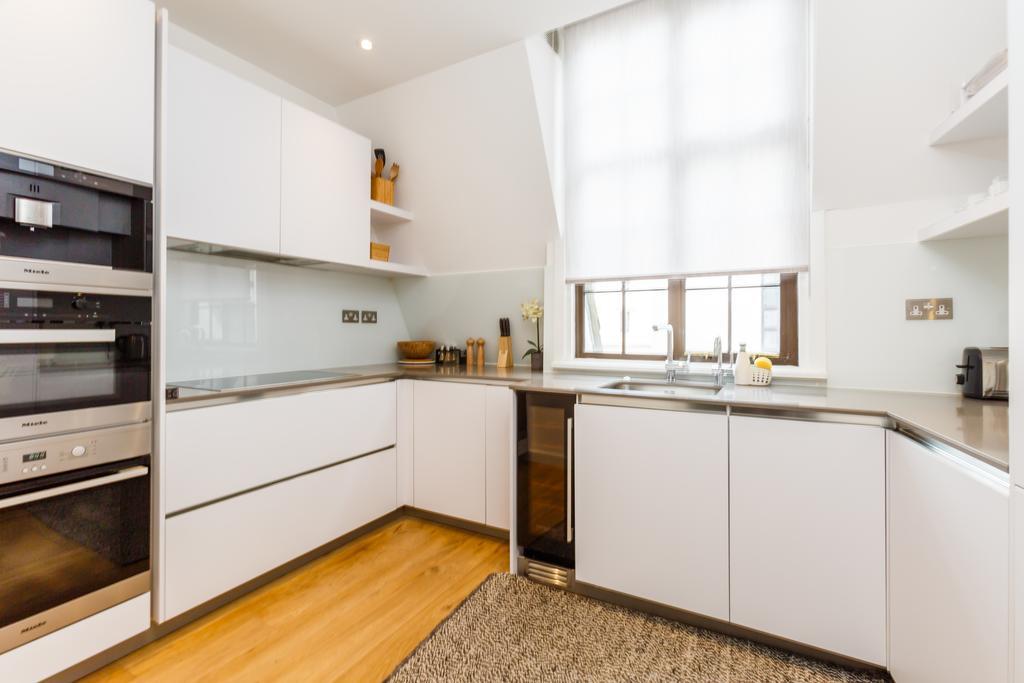 Cockspur Street, 3 Bedrooms *