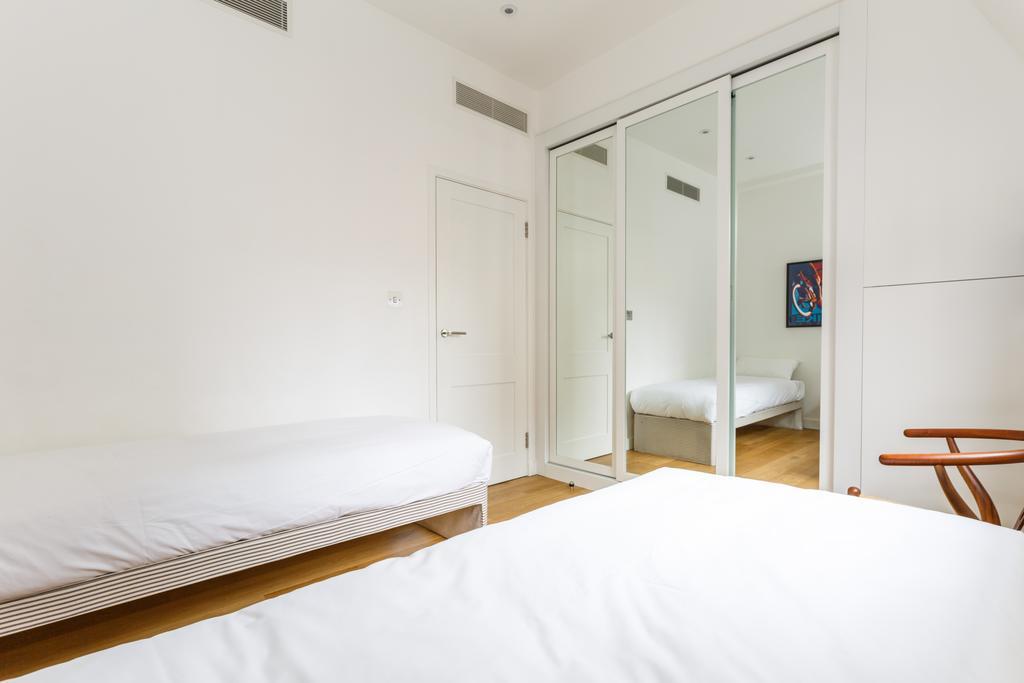 Cockspur Street, 3 Bedrooms * London