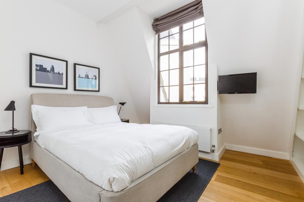 Cockspur Street, 3 Bedrooms *