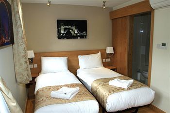 Kings Cross Hotel 3*