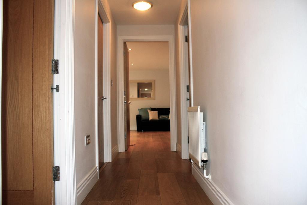 Wards Wharf Approach Apartment London