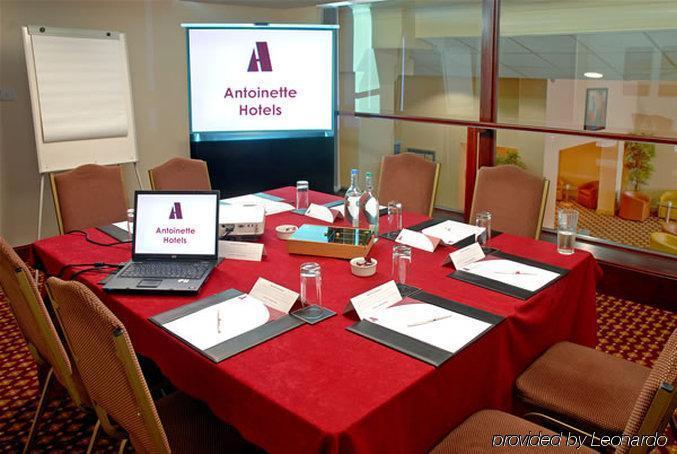 Hotel Antoinette Wimbledon Londres
