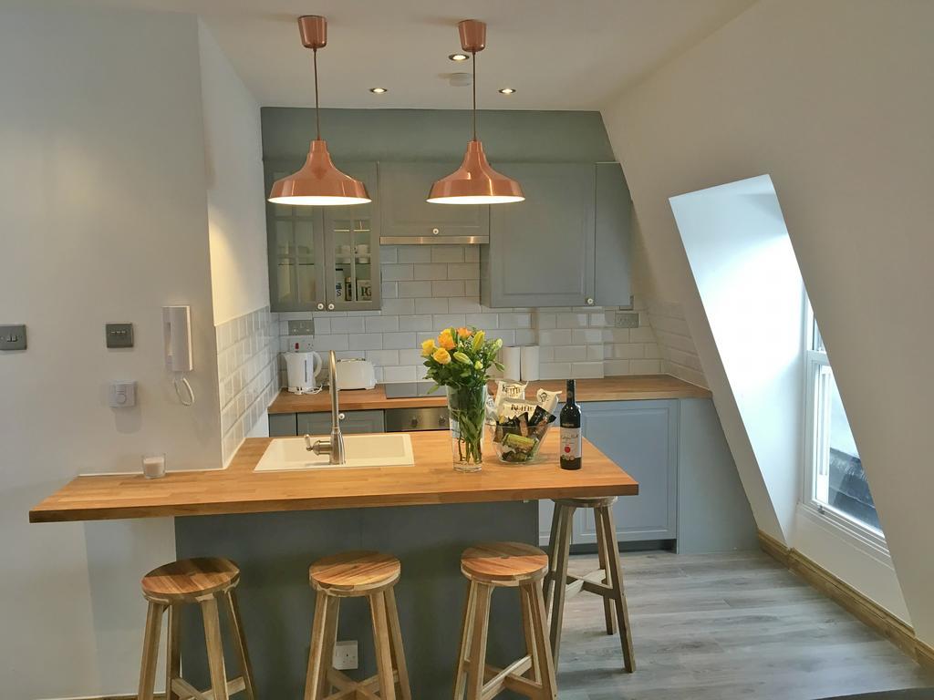 Generous Apartments * London