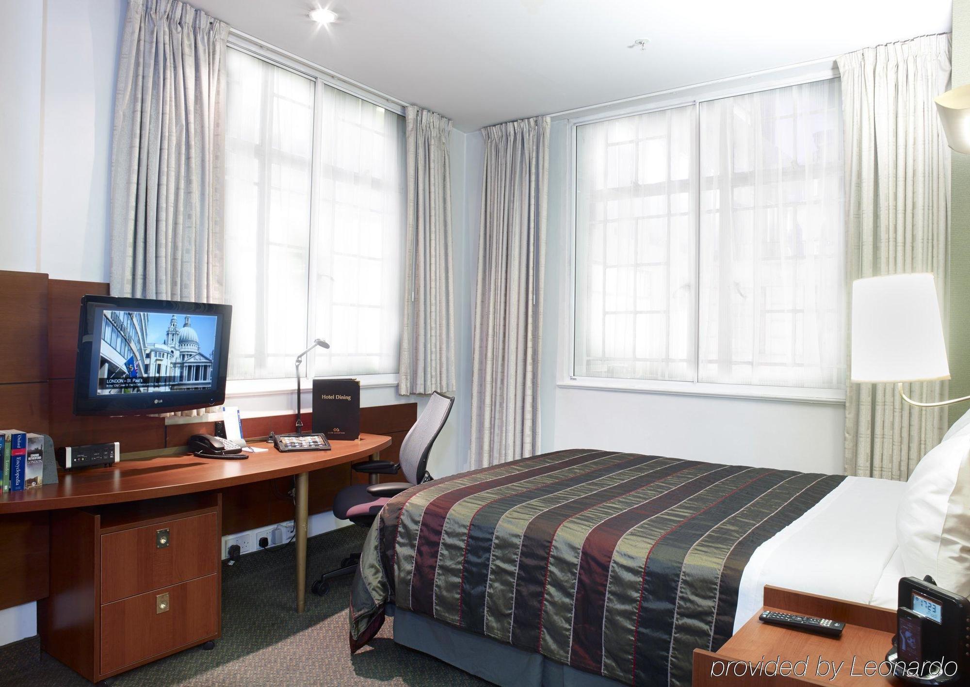 Club Quarters City, 4*