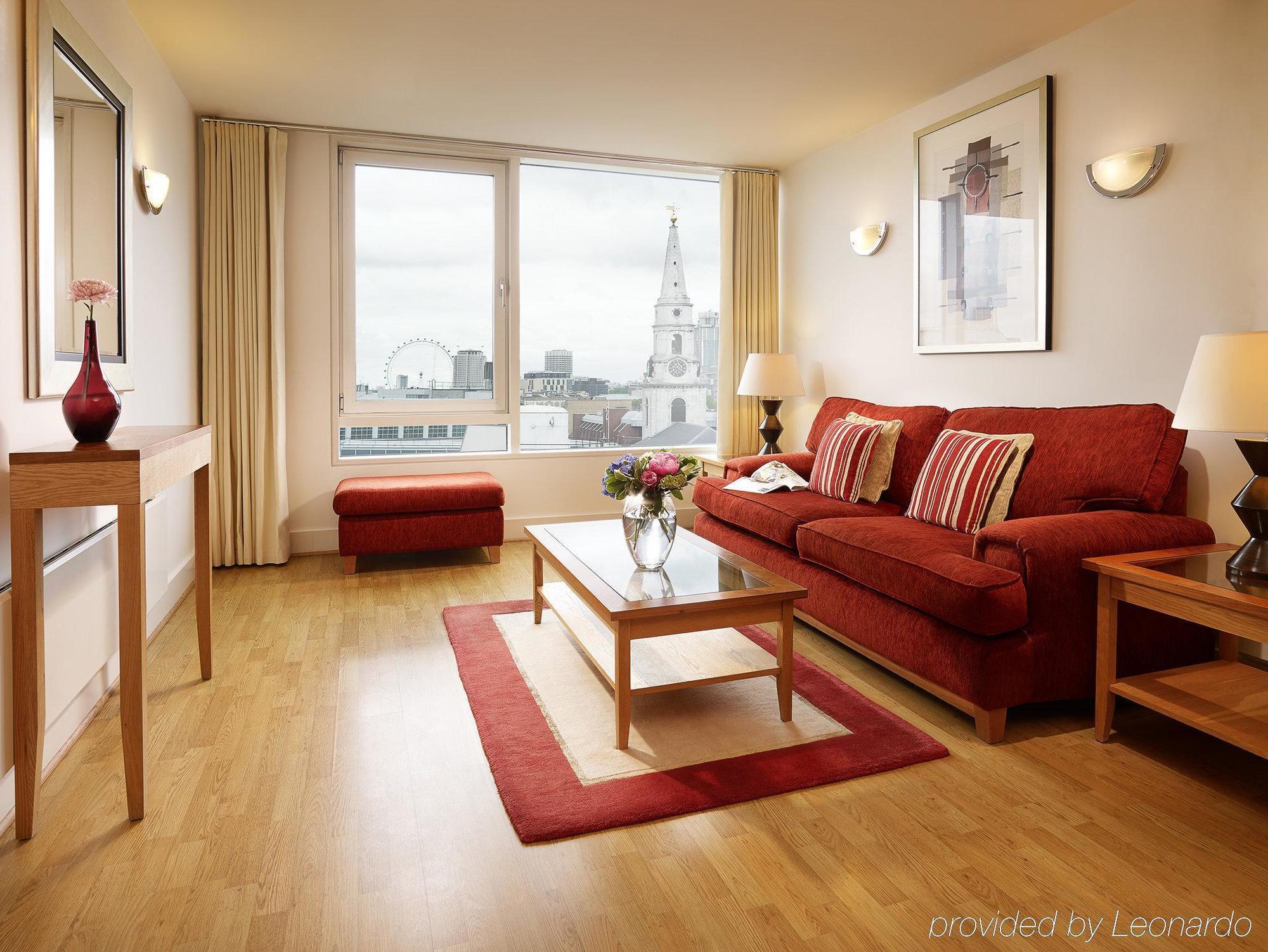 Marlin Empire Square Bridge Apartment *