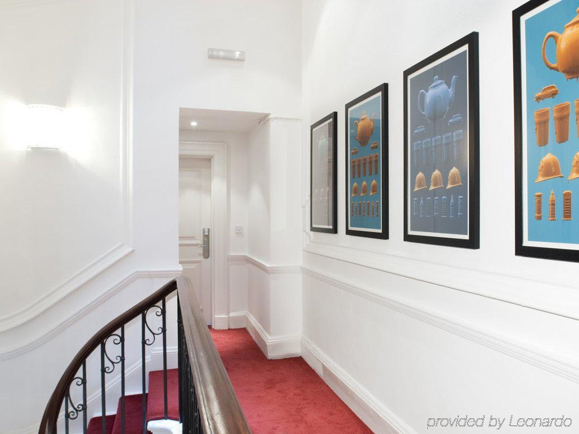 17 Hertford Street
