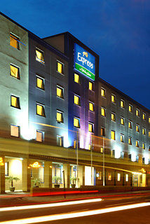 Express Park Royal By Ihg Hotel 3*