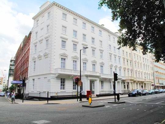 Hotel Premier Victoria 3*