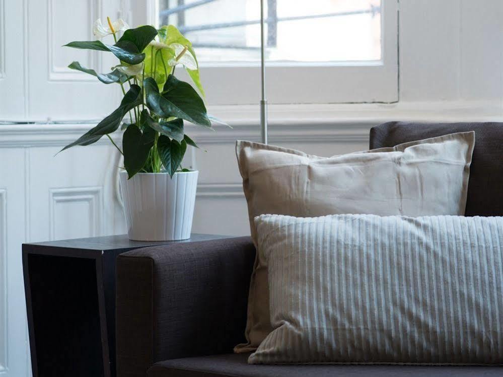 Luxton - Knightsbridge *