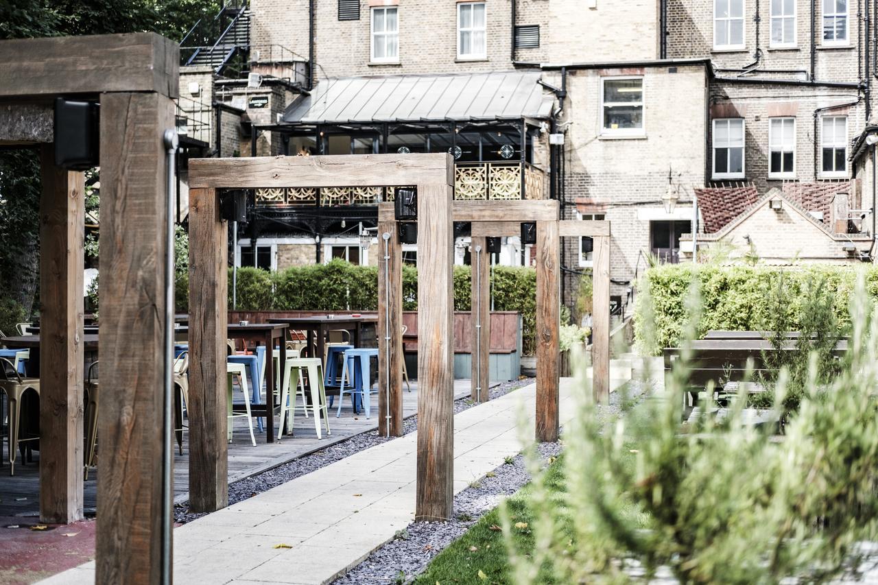 The Drayton Court Hotel London