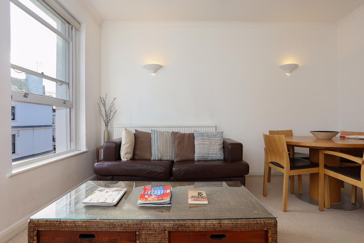 Bright And Spacious 1 Bedroom In The Heart Of Kensington * Londen