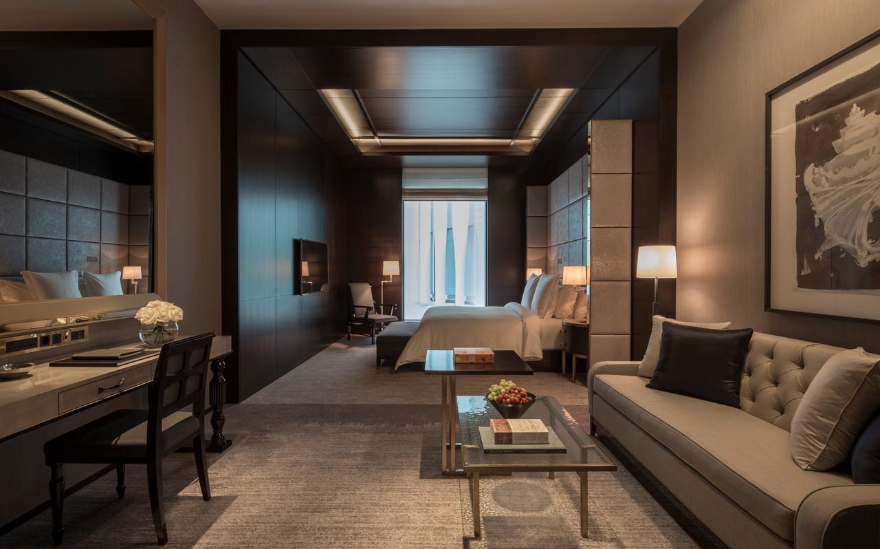 Four Seasons At Tower Bridge Hotel