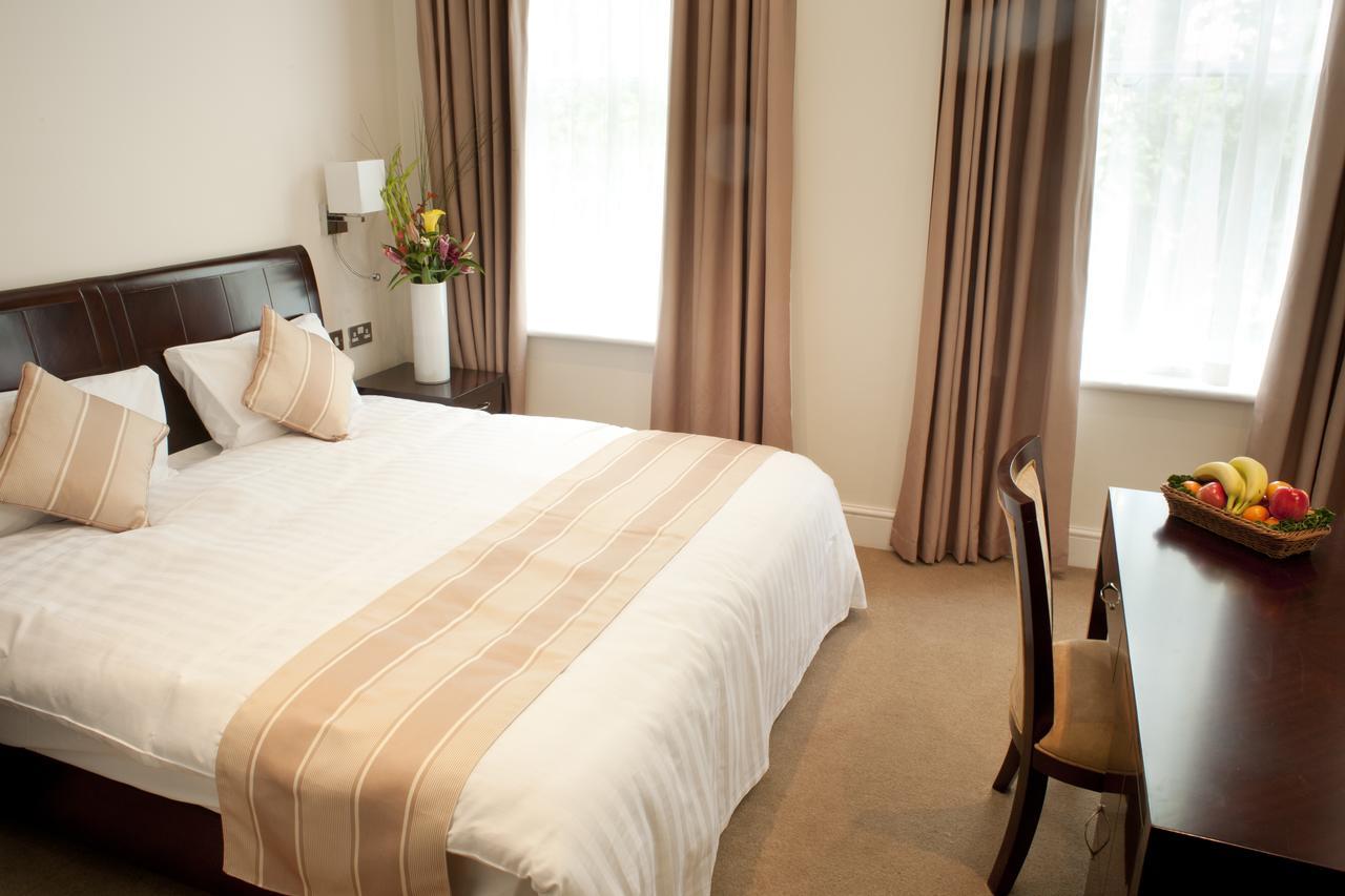 The Kensington 3*