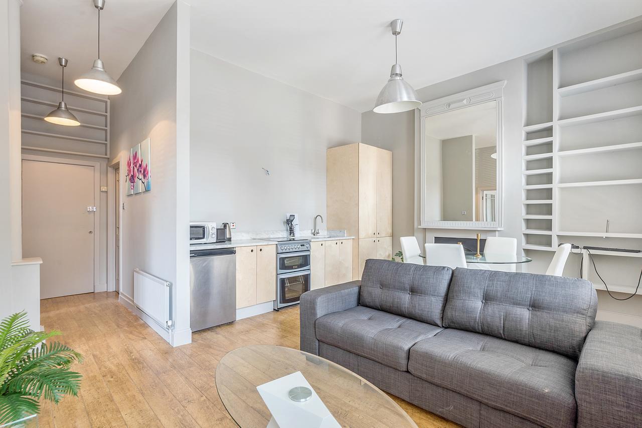 Apartment Citadel St John Street London