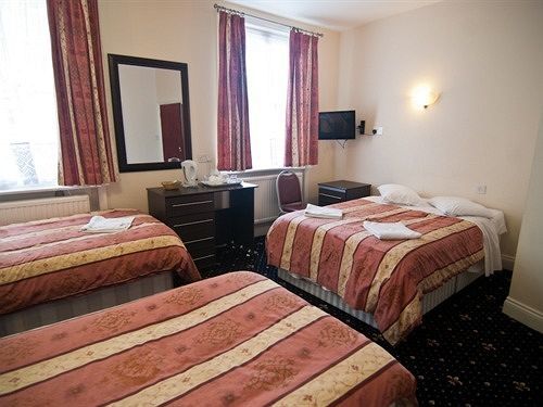 Guest house Astoria London