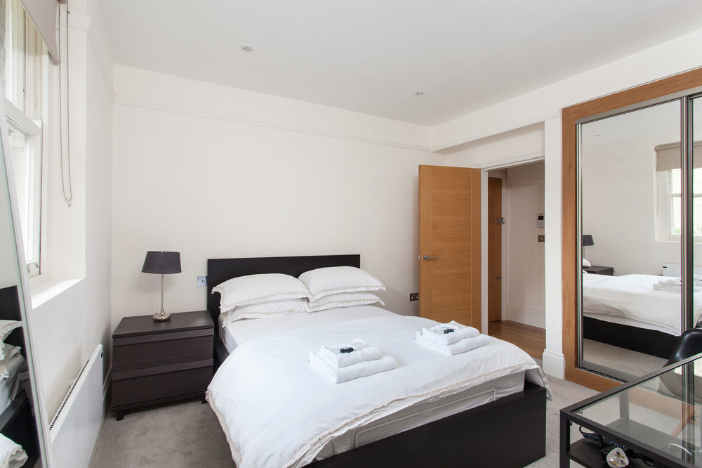 Soho Abode - Piccadilly Circus & Chinatown London