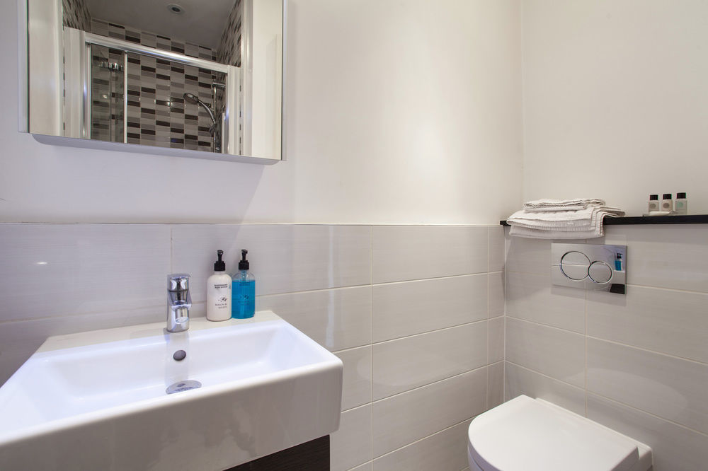 Soho Abode - Piccadilly Circus & Chinatown London