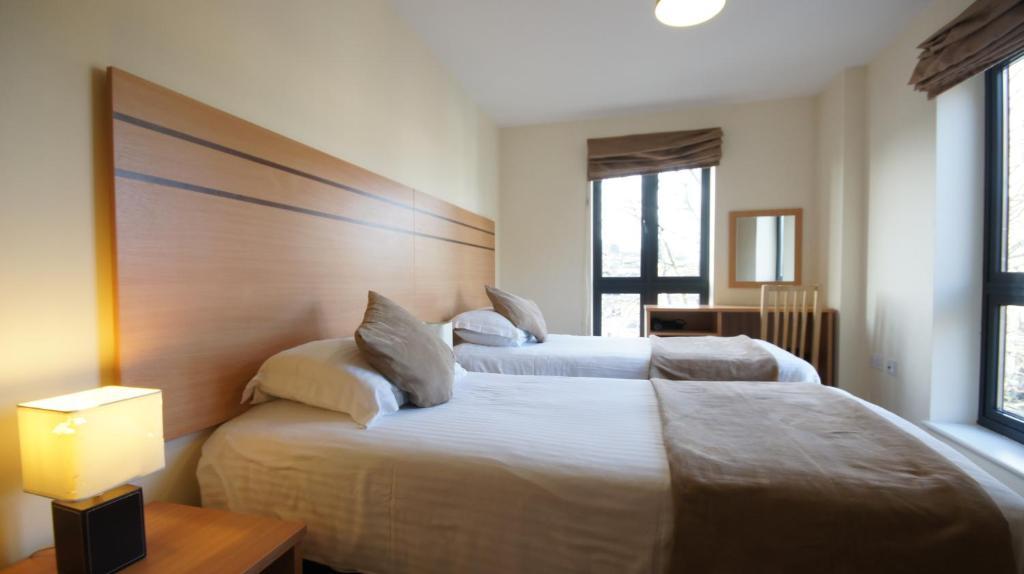 Appartement Crompton Court Londen