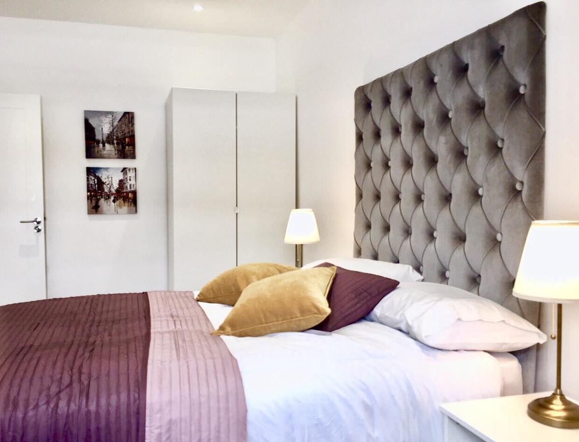 Harrow Apartment *