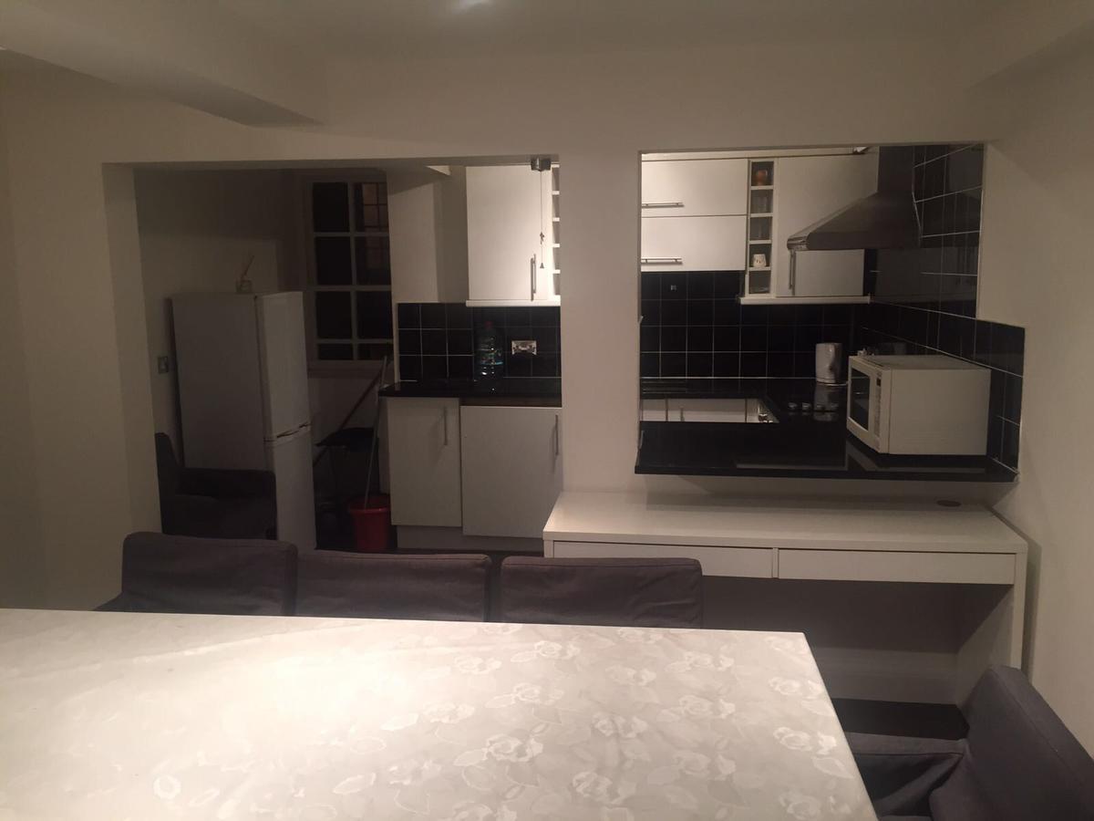 Park West Apartment London
