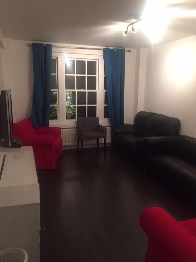 Park West Apartment London