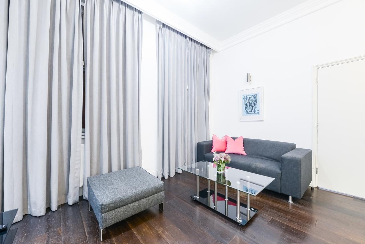 Apartment Knightsbridge Apartments London