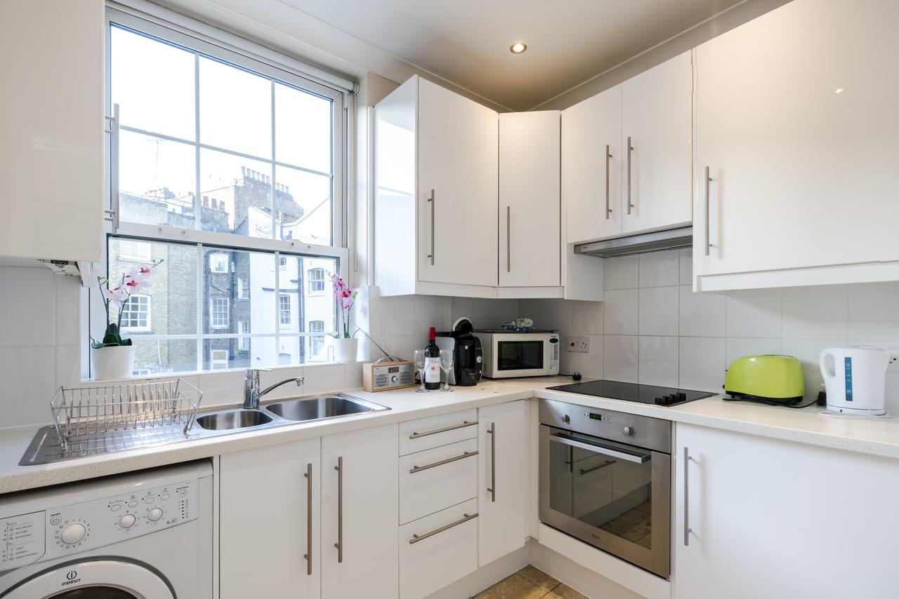 2 Bedroom Modern On Historic Marylebone Lane *