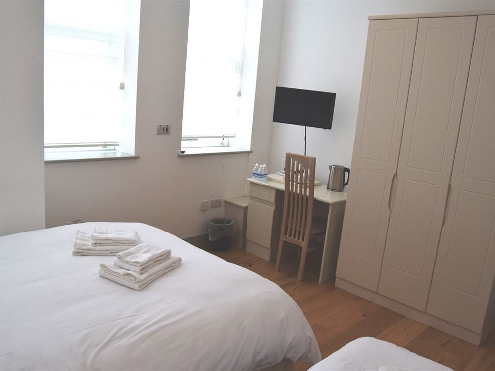 Forest House Hotel