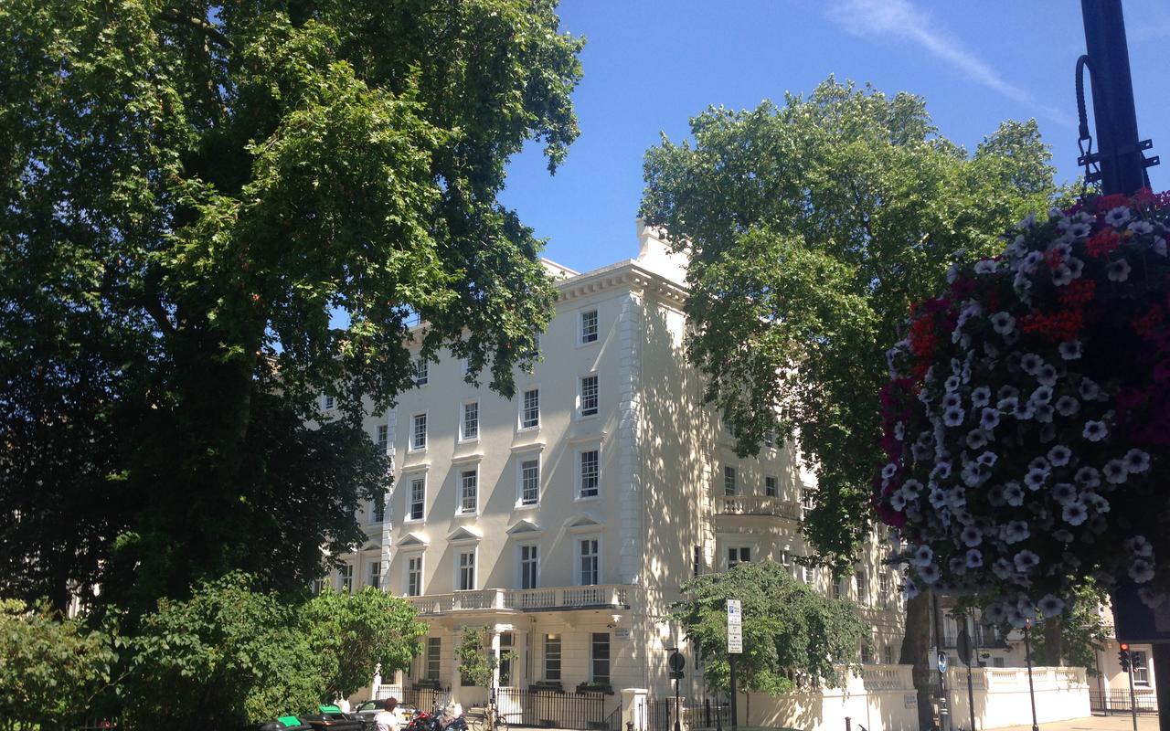 Holland House Hostel London