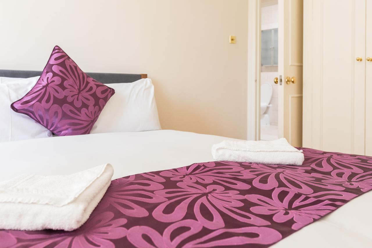 Victoria Mews Apartment London