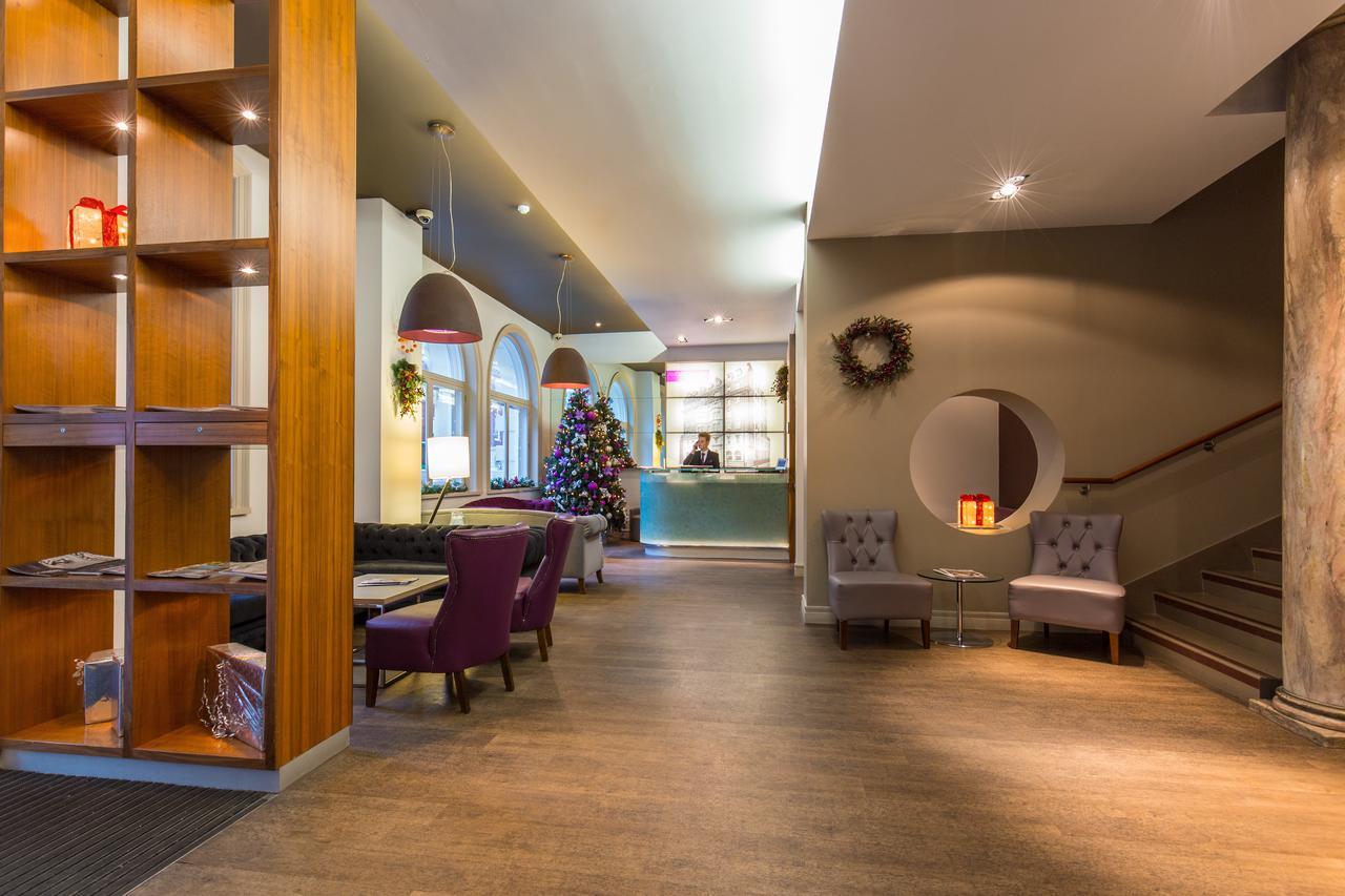 The Memoir Club Hotel