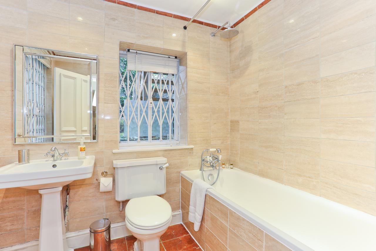 A To Rent - Chelsea * London