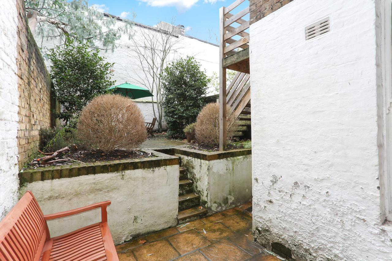 A To Rent - Chelsea Apartment London