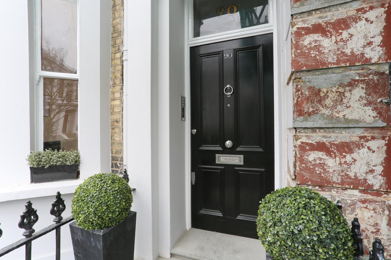 A To Rent - Chelsea