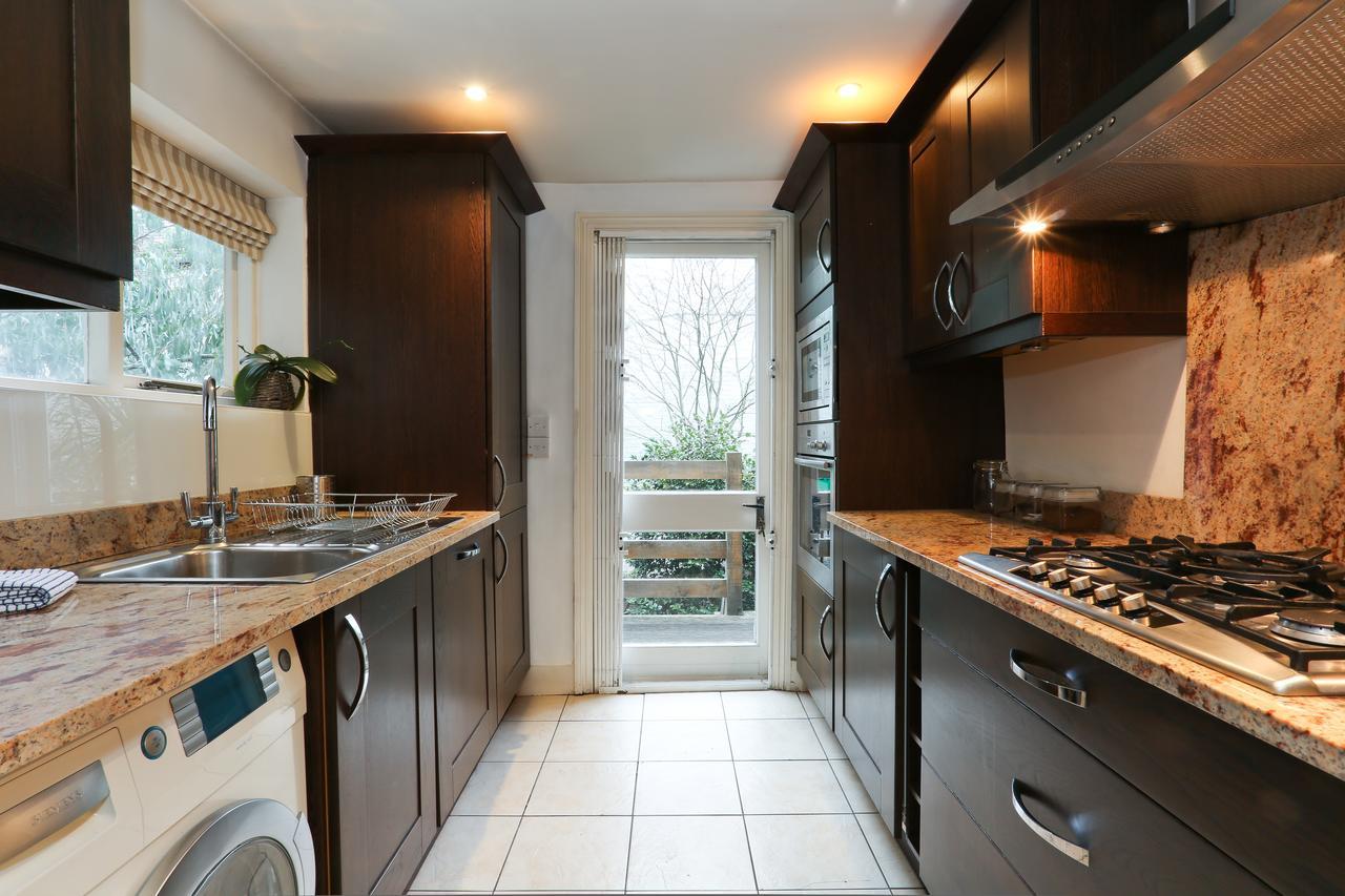 A To Rent - Chelsea Apartment London