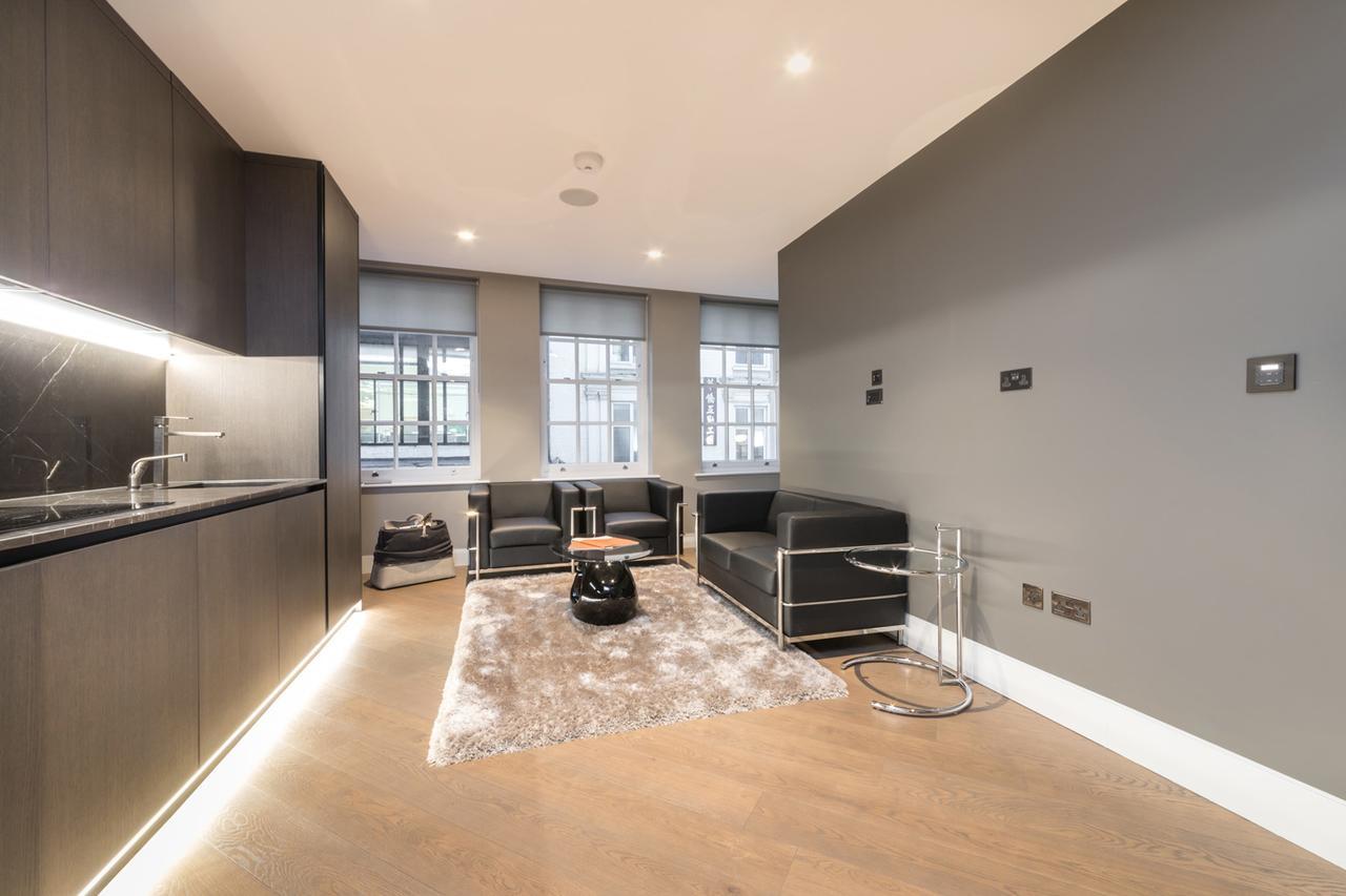 Bateman Street Apartment *