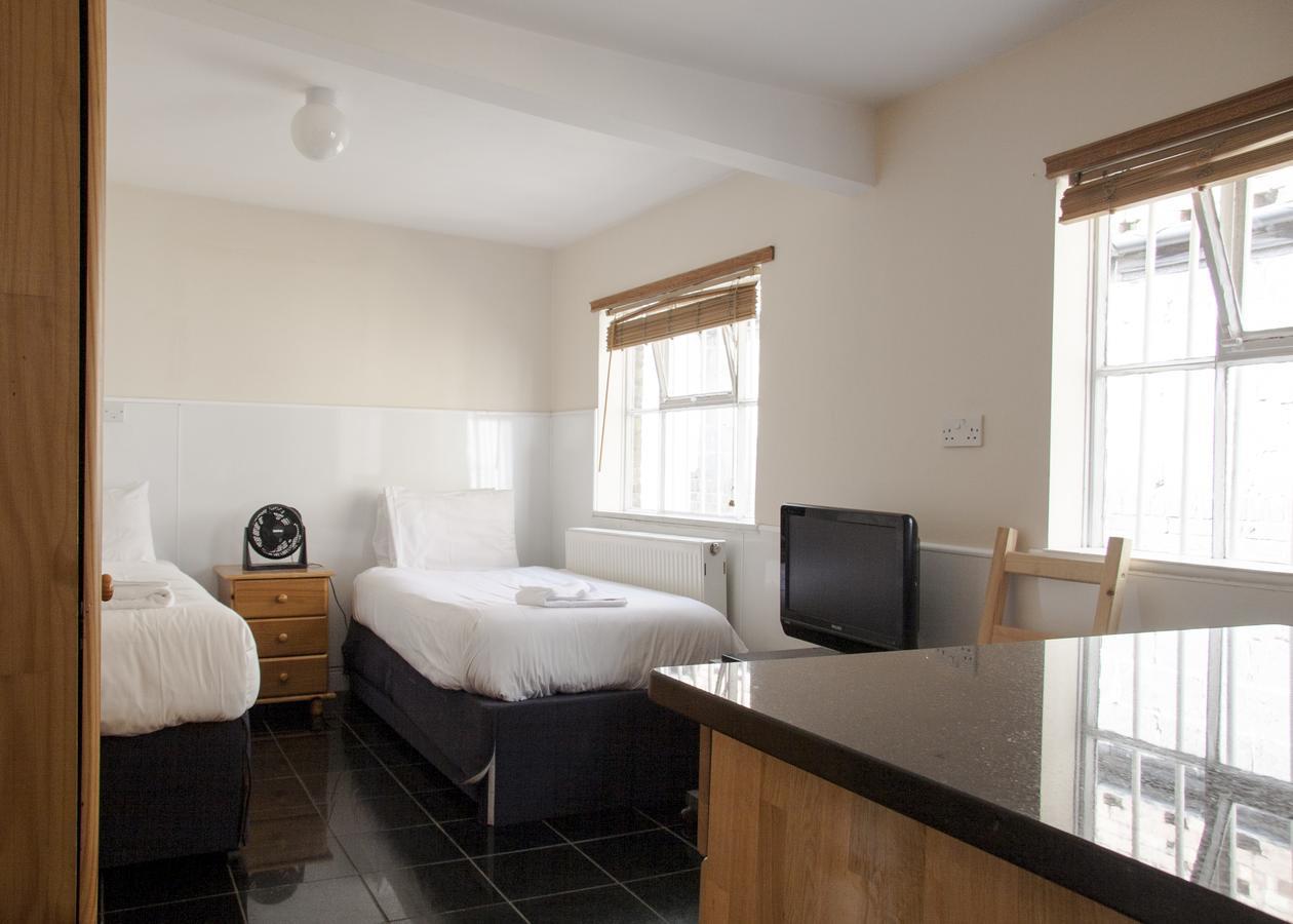 Apartment Caledonian Flats *