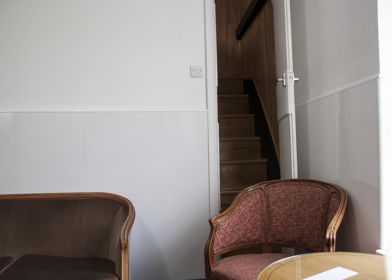 Caledonian Flats Apartment *