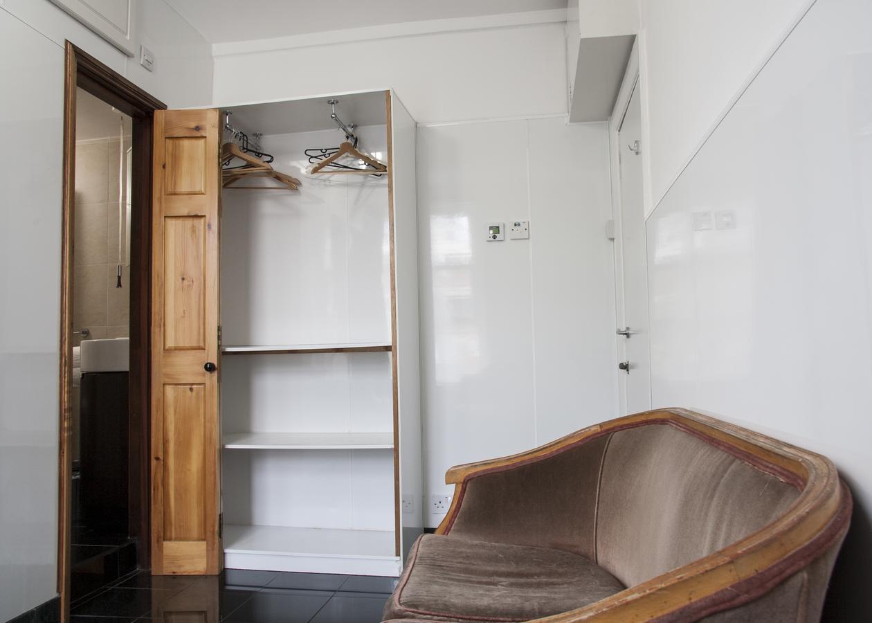 Apartment Caledonian Flats London