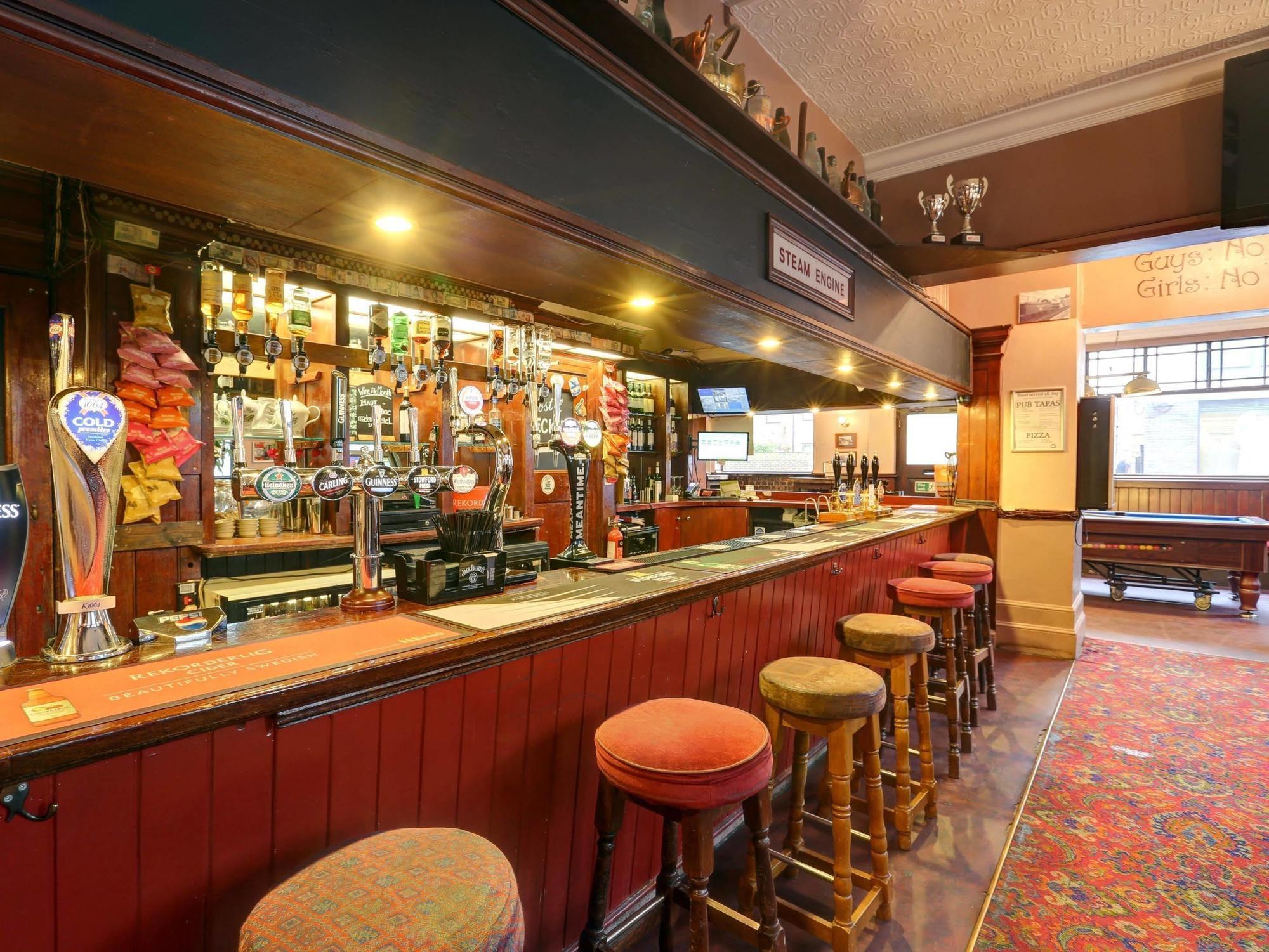 Hostel Publove @ The Steam Engine,waterloo *
