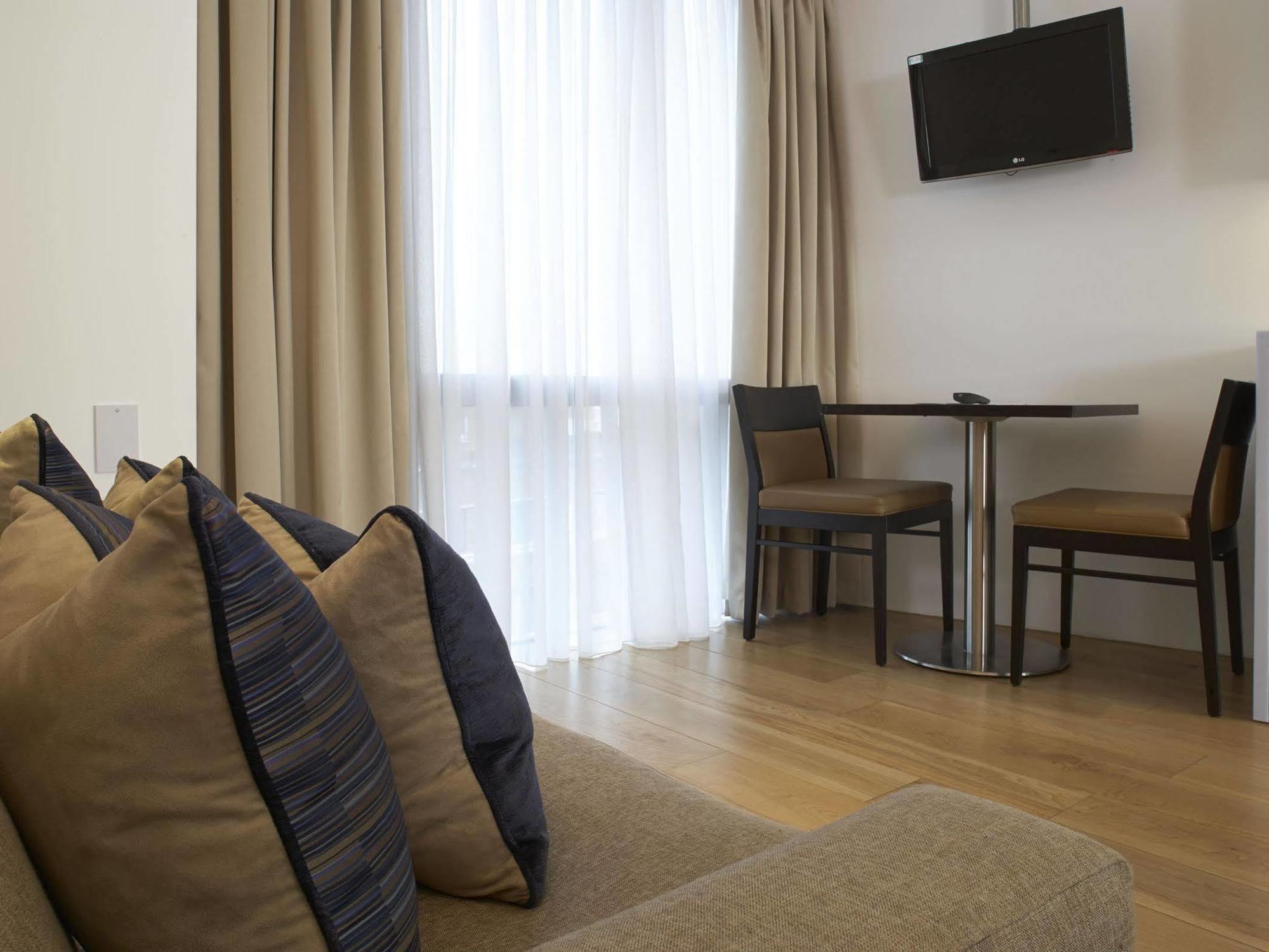 By Marriott Tower Bridge 4* London