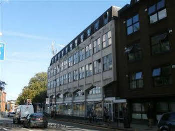 Hostel Kensal Backpackers