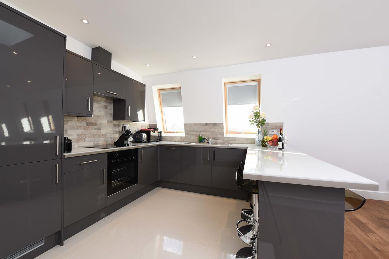 Modern & Spacious 2 Bed At Clapham Junction * London