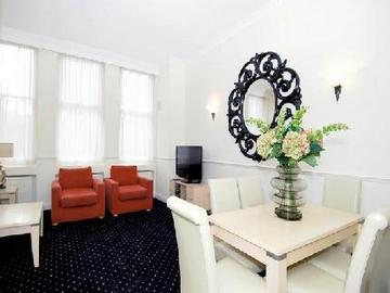 Collingham Serviced Aparthotel